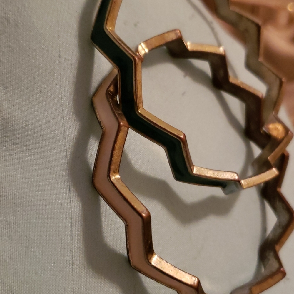 Fashion vintage zig zag bracelets